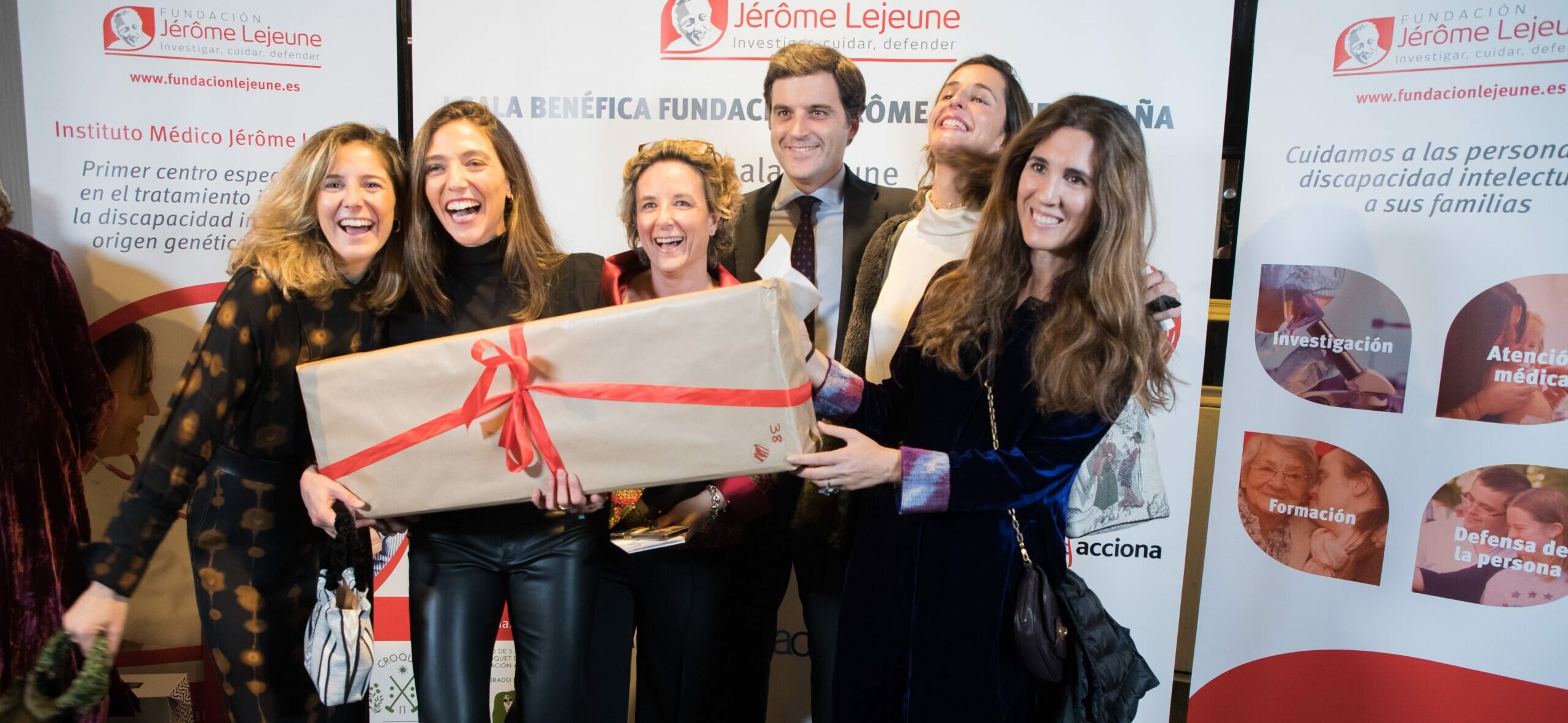 Rifa de premios de la Gala Benéfica